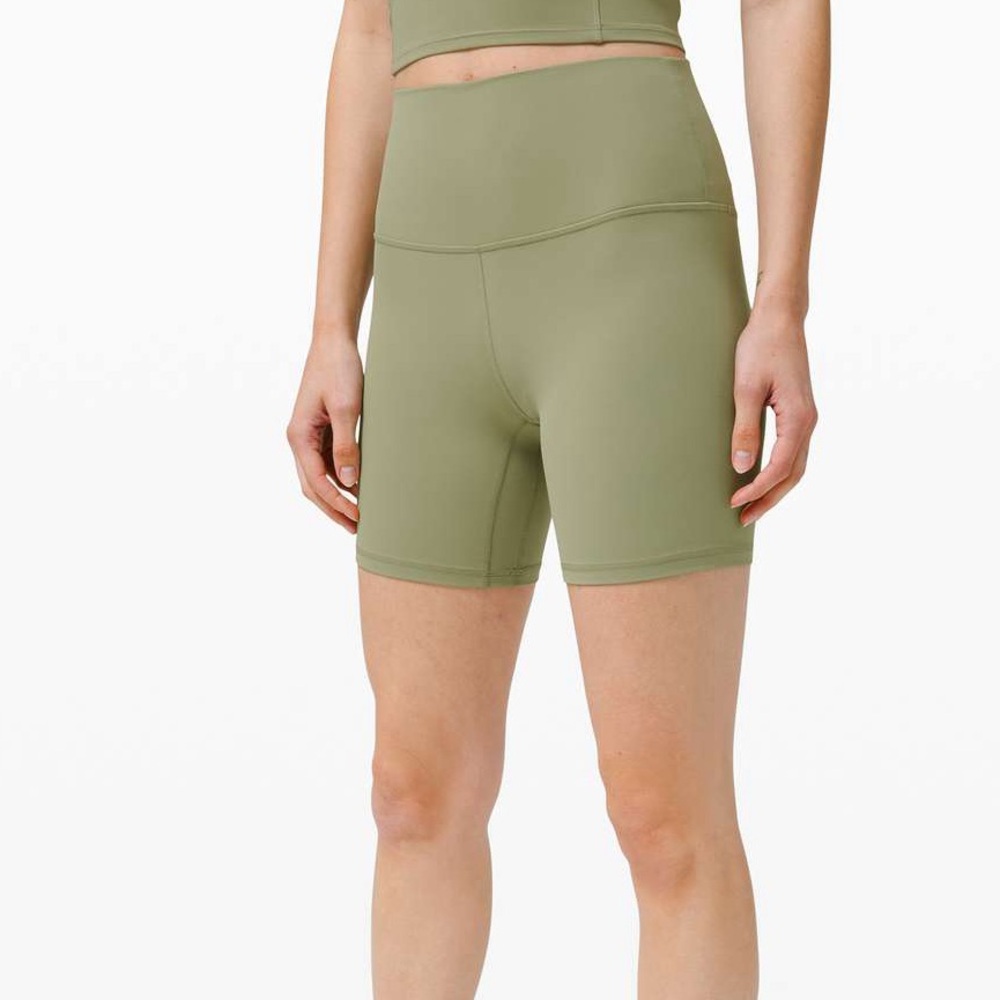 LULULEMON ALIGN ROSEMARY GREEN 6” shorts